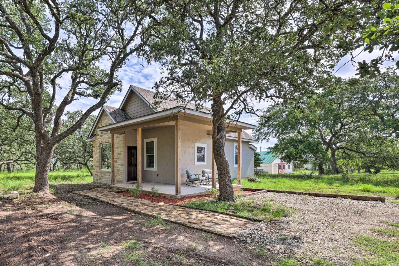 Cozy Spring Branch Cottage In Hill Country! 외부 사진